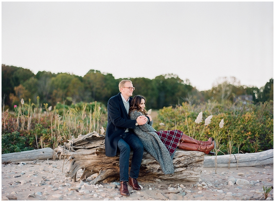 New-England-Ocean-Engagement-Connecticut-Wedding-Photographer_0004